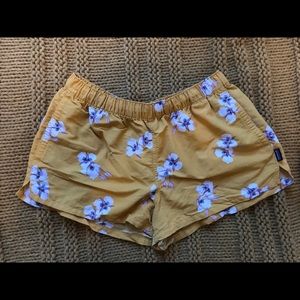 Patagonia barely baggie shorts